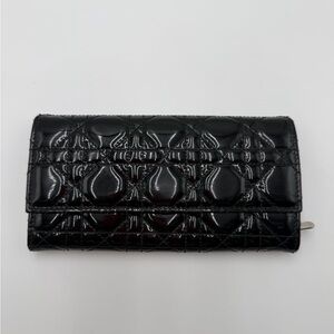 Christian Dior Black Quilted Patent Leather Women’s Wallet